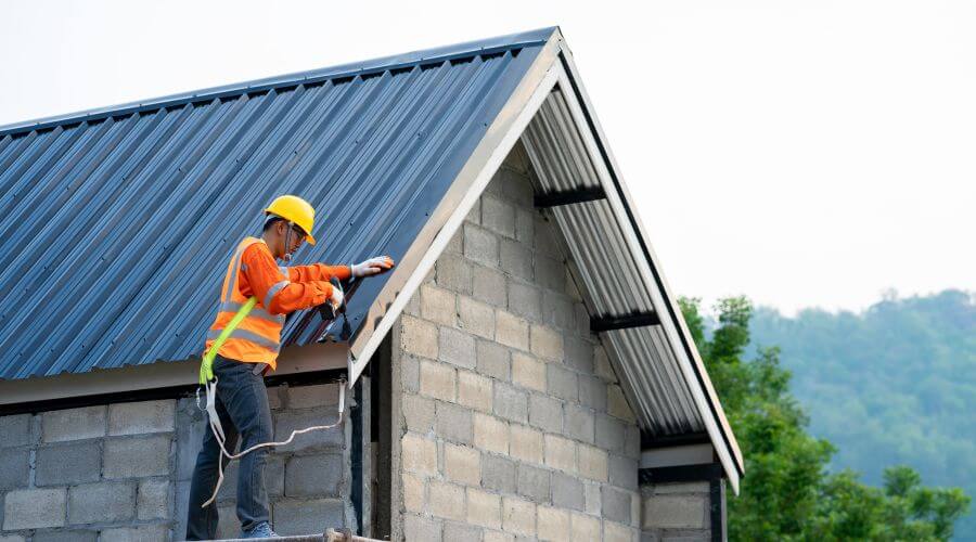 Professional Flat Roofing Installation in Clarkia, ID